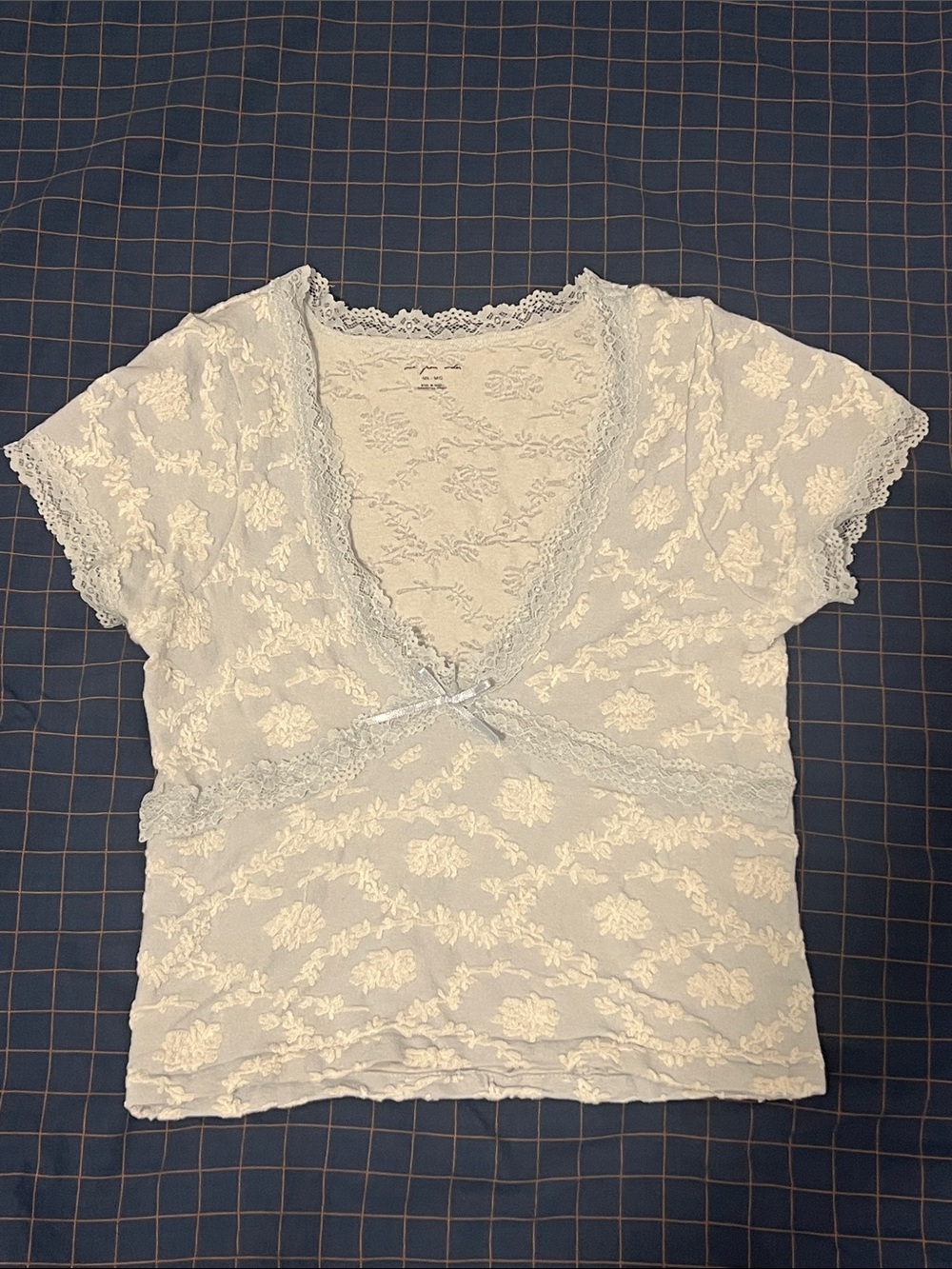 Urban Outfitters Lace-Trim Floral Top - size m/s